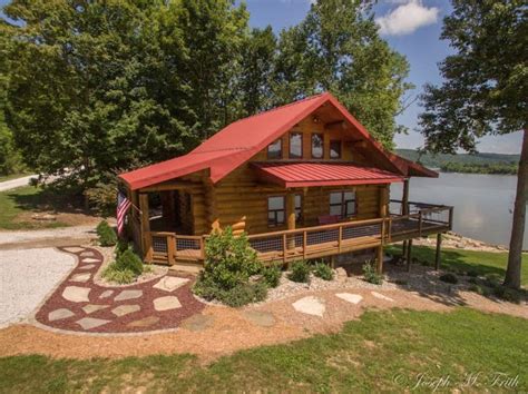 cabin resorts southern indiana.